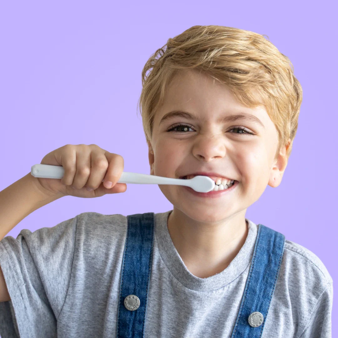 Mliečne zuby: Kedy rastú a kedy vypadávajú?